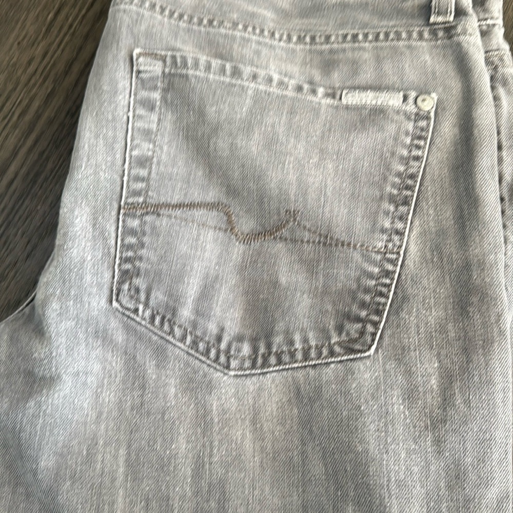Men's Light Gray Jeans